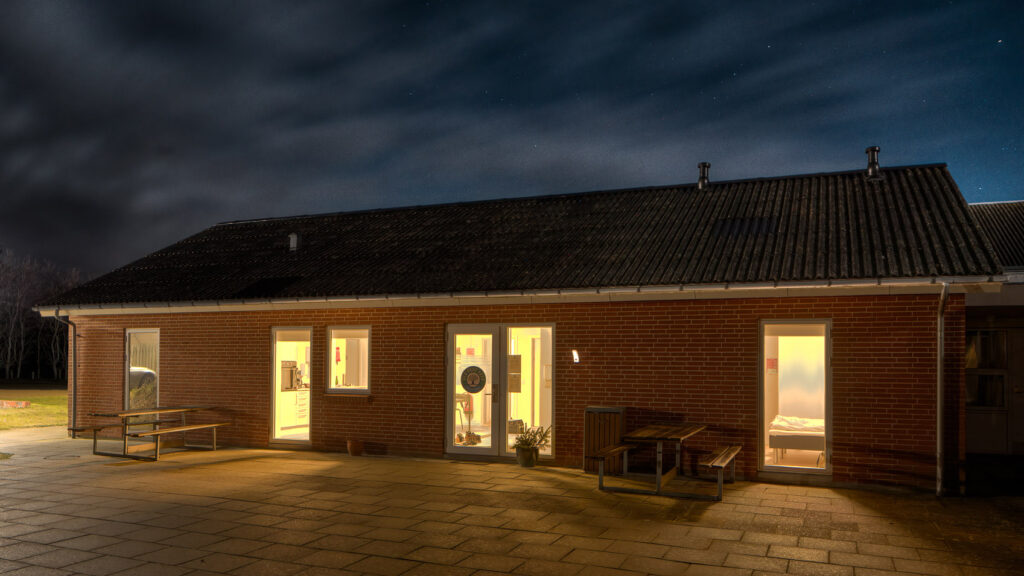 DGS 812 small 1 copy